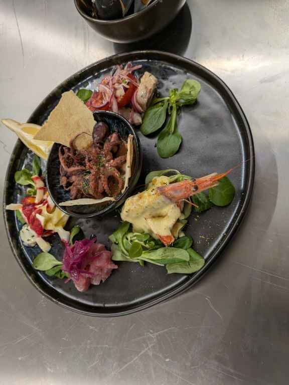 Ristorante sardo con terrazza a Palau