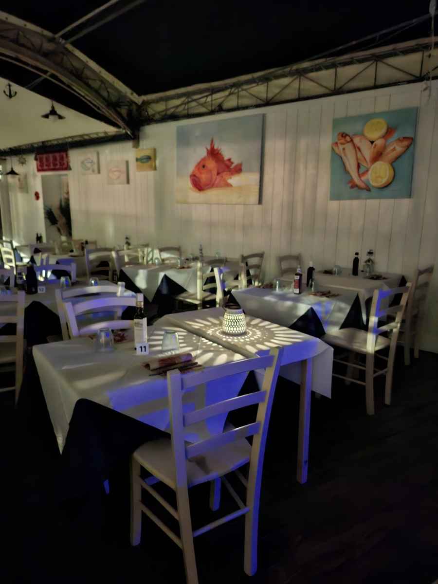 Ristorante sardo con terrazza a Palau